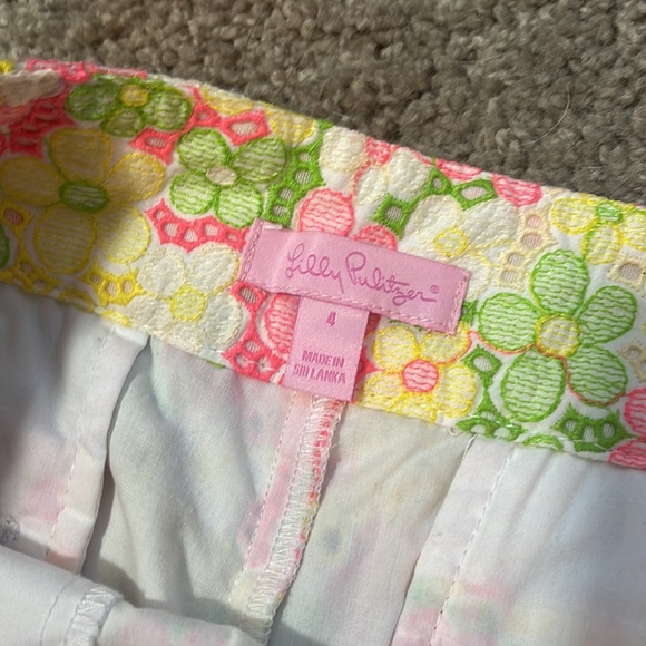 Lilly Pulitzer shorts - Picture 3 of 4